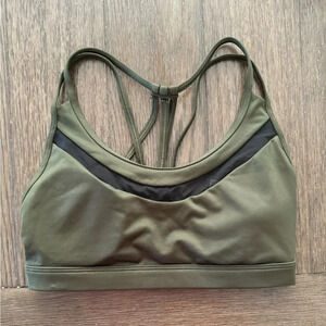 Victoria sport NWOT ARMY GREEN XS sports bra